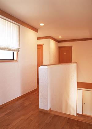 三層構造の床暖房用フローリングとは