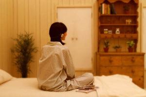 【2025年最新】カーポートバルコニー設置の費用相場と失敗しない選び方ガイド